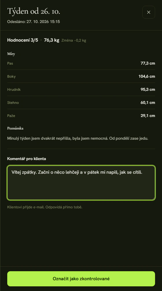 Detail check-inu s polem Komentář pro klienta a tlačítkem Označit jako zkontrolované